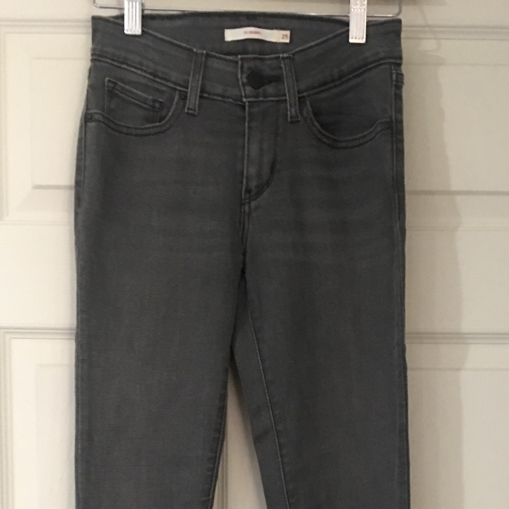 WOMAN'S LEVI'S 711 SKINNY JEANS -  SZ 25 NWT🏷